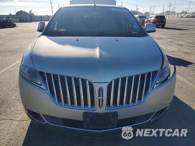 Piąte zdjęcie samochodu w środku: 2011 LINCOLN MKX VIN:2LMDJ8JK8BBJ04492 - miniatura