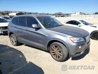Czwarte zdjęcie samochodu z boku: 2013 BMW X3 XDRIVE28I VIN:5UXWX9C50D0A28678 - miniatura