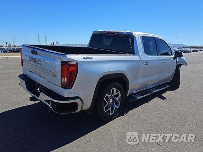 Trzecie zdjęcie samochodu z tyłu: 2022 GMC SIERRA K1500 SLT VIN:3GTUUDED9NG511041 - miniatura