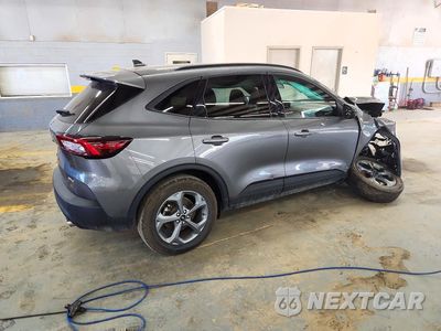 Trzecie zdjęcie samochodu z tyłu: 2025 FORD ESCAPE ST LINE SELECT VIN:1FMCU9NA5SUA44316 - miniatura
