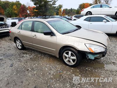 Czwarte zdjęcie samochodu z boku: 2005 HONDA ACCORD EX VIN:JHMCM56825C003823 - miniatura