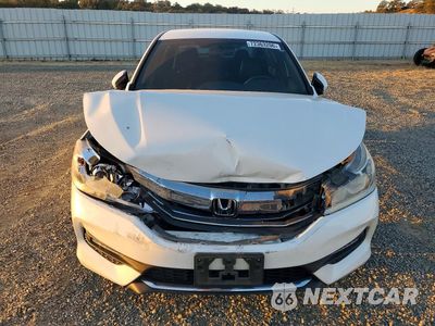 Piąte zdjęcie samochodu w środku: 2017 HONDA ACCORD SPORT VIN:1HGCR2F54HA049811 - miniatura