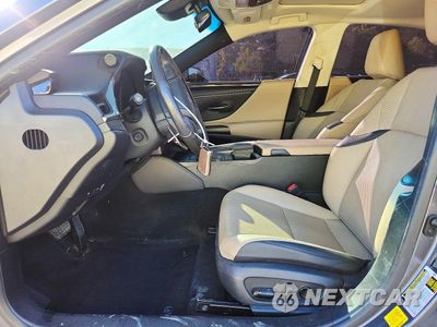 Zdjęcie 7 z 13 samochodu: 2021 LEXUS ES 300H VIN:58ADA1C16MU005392 - miniatura