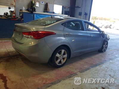 Trzecie zdjęcie samochodu z tyłu: 2013 HYUNDAI ELANTRA GLS VIN:KMHDH4AE6DU494015 - miniatura