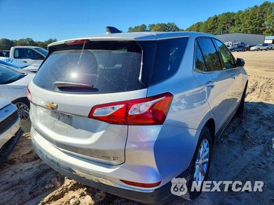 Trzecie zdjęcie samochodu z tyłu: 2020 CHEVROLET EQUINOX LT VIN:2GNAXTEV4L6249796 - miniatura