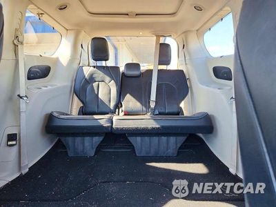 Zdjęcie 10 z 13 samochodu: 2018 CHRYSLER PACIFICA LIMITED VIN:2C4RC1GG7JR251788 - miniatura
