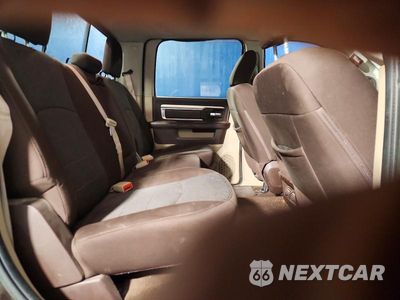 Zdjęcie 10 z 12 samochodu: 2016 RAM 2500 SLT VIN:3C6UR5DL6GG191946 - miniatura