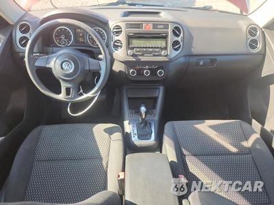 Zdjęcie 8 z 13 samochodu: 2011 VOLKSWAGEN TIGUAN S VIN:WVGAV7AX5BW000985 - miniatura