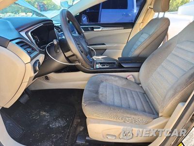 Zdjęcie 7 z 12 samochodu: 2017 FORD FUSION SE VIN:3FA6P0H76HR392264 - miniatura