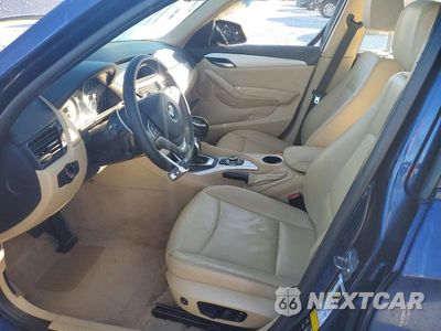 Zdjęcie 7 z 12 samochodu: 2015 BMW X1 XDRIVE28I VIN:WBAVL1C57FVY39890 - miniatura