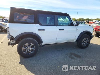 Trzecie zdjęcie samochodu z tyłu: 2025 FORD BRONCO BIG BEND VIN:1FMDE7BH5SLB04544 - miniatura