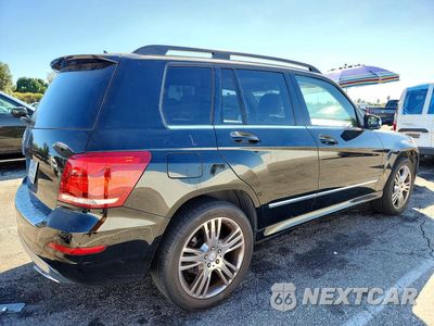 Trzecie zdjęcie samochodu z tyłu: 2015 MERCEDES-BENZ GLK 350 VIN:WDCGG5HB1FG351653 - miniatura