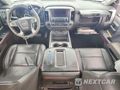 Zdjęcie 8 z 12 samochodu: 2018 GMC SIERRA K1500 SLT VIN:3GTU2NEC4JG175814 - miniatura