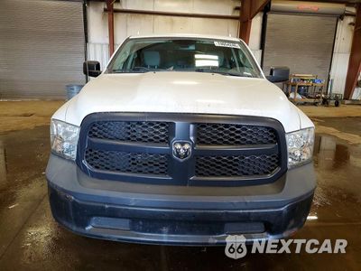 Piąte zdjęcie samochodu w środku: 2019 RAM 1500 CLASSIC TRADESMAN VIN:1C6RR6FG5KS609166 - miniatura