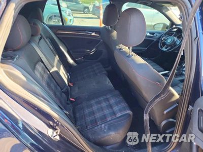Zdjęcie 10 z 12 samochodu: 2015 VOLKSWAGEN GTI VIN:3VW4T7AU3FM028106 - miniatura