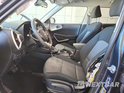 Zdjęcie 7 z 12 samochodu: 2025 KIA SOUL LX VIN:KNDJ23AU1S7258040 - miniatura