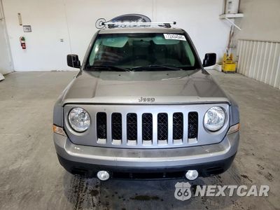 Piąte zdjęcie samochodu w środku: 2015 JEEP PATRIOT SPORT VIN:1C4NJPBA4FD304726 - miniatura