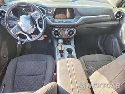 Zdjęcie 8 z 13 samochodu: 2020 CHEVROLET BLAZER 2LT VIN:3GNKBCRS2LS653409 - miniatura