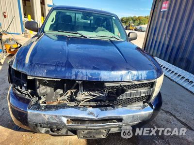 Piąte zdjęcie samochodu w środku: 2010 CHEVROLET SILVERADO K1500 VIN:1GCPKPE09AZ278077 - miniatura