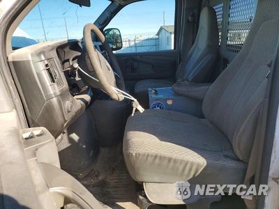 Zdjęcie 7 z 12 samochodu: 2008 CHEVROLET EXPRESS G1500 VIN:1GCFH154X81231188 - miniatura