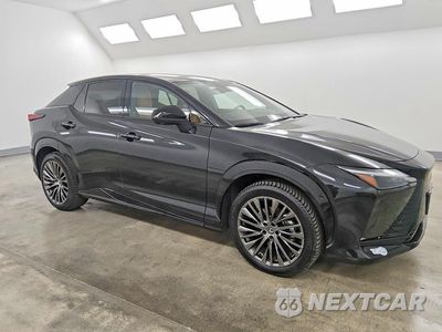 Czwarte zdjęcie samochodu z boku: 2024 LEXUS RZ 300E VIN:JTJABABB2RA007345 - miniatura
