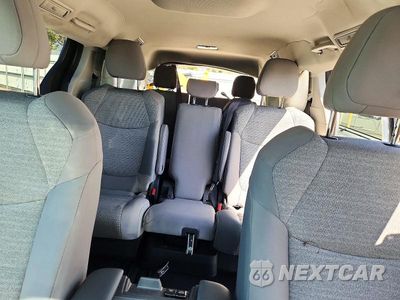 Zdjęcie 10 z 13 samochodu: 2023 TOYOTA SIENNA LE VIN:5TDKRKEC9PS162049 - miniatura