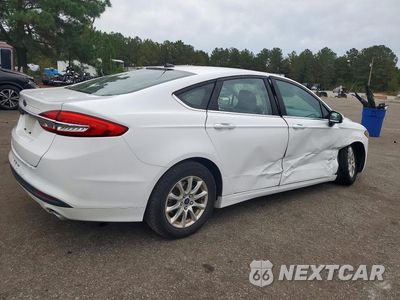 Trzecie zdjęcie samochodu z tyłu: 2017 FORD FUSION HYB S VIN:3FA6P0G7XHR258827 - miniatura
