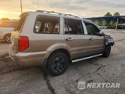 Trzecie zdjęcie samochodu z tyłu: 2004 HONDA PILOT EX VIN:2HKYF18494H522195 - miniatura