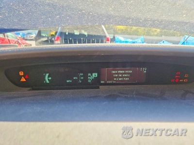 Zdjęcie 9 z 12 samochodu: 2015 TOYOTA PRIUS TWO VIN:JTDKN3DU1F1982343 - miniatura