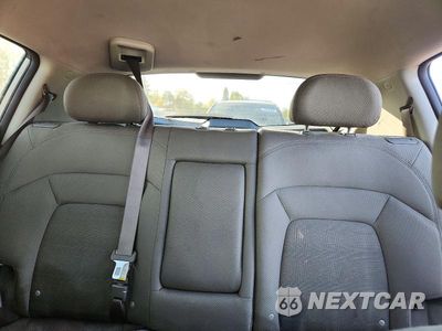 Zdjęcie 10 z 13 samochodu: 2012 KIA SPORTAGE LX VIN:KNDPBCA27C7316968 - miniatura