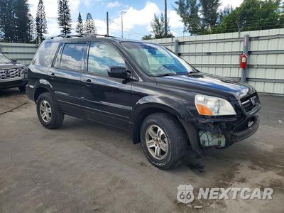 Czwarte zdjęcie samochodu z boku: 2004 HONDA PILOT EX VIN:5FNYF18424B002788 - miniatura
