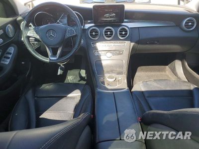 Zdjęcie 8 z 13 samochodu: 2017 MERCEDES-BENZ C 300 VIN:55SWF4JB6HU188731 - miniatura