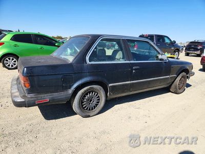 Trzecie zdjęcie samochodu z tyłu: 1987 BMW 325 BASE VIN:WBAAB5404H9695500 - miniatura