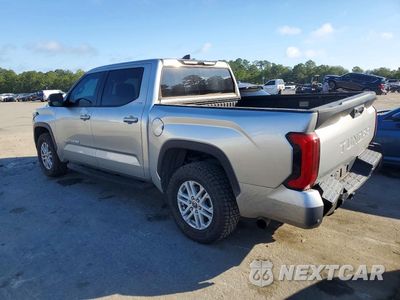 Drugie zdjęcie samochodu z przodu: 2024 TOYOTA TUNDRA SR5 VIN:5TFLA5DB8RX211776 - miniatura