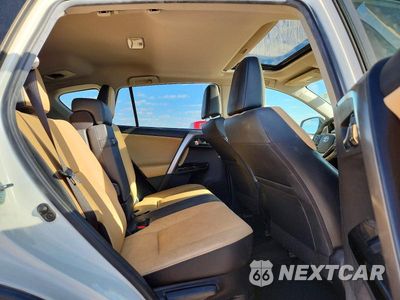 Zdjęcie 11 z 13 samochodu: 2017 TOYOTA RAV4 HV LIMITED VIN:JTMDJREV0HD110039 - miniatura