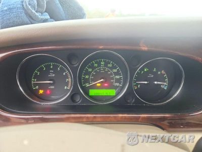 Zdjęcie 9 z 12 samochodu: 2006 JAGUAR XJ8 VIN:SAJWA71B86SH02388 - miniatura