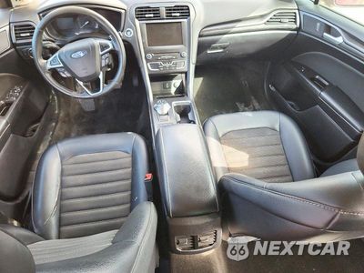 Zdjęcie 8 z 12 samochodu: 2018 FORD FUSION SE VIN:3FA6P0HDXJR196047 - miniatura