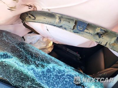 Zdjęcie 7 z 12 samochodu: 2025 TESLA MODEL Y VIN:7SAYGDEF0SF300972 - miniatura