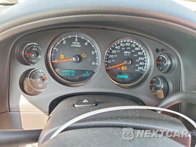 Zdjęcie 9 z 13 samochodu: 2012 GMC YUKON DENALI VIN:1GKS2EEF1CR309705 - miniatura