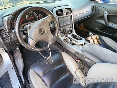 Zdjęcie 8 z 12 samochodu: 2006 CHEVROLET CORVETTE Z06 VIN:1G1YY26E965109345 - miniatura