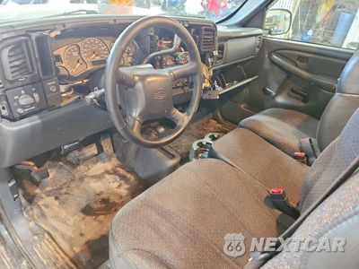 Zdjęcie 8 z 12 samochodu: 2002 CHEVROLET SILVERADO 1500 VIN:1GCEK14V22Z294236 - miniatura