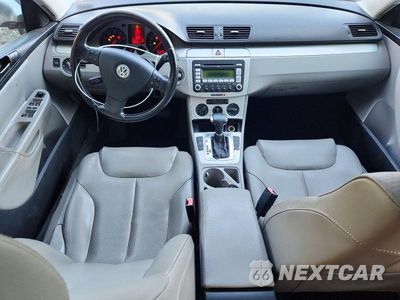 Zdjęcie 8 z 12 samochodu: 2009 VOLKSWAGEN PASSAT TURBO VIN:WVWJK73C29P025418 - miniatura