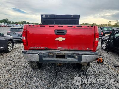 Zdjęcie 6 z 12 samochodu: 2008 CHEVROLET SILVERADO K2500 HEAVY DUTY VIN:1GCHK236X8F210297 - miniatura