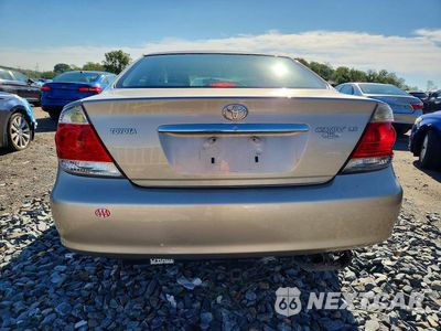 Zdjęcie 6 z 12 samochodu: 2005 TOYOTA CAMRY LE VIN:4T1BE30K55U968538 - miniatura