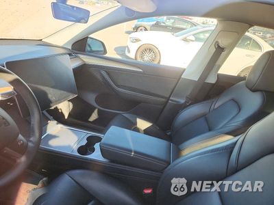 Zdjęcie 9 z 13 samochodu: 2023 TESLA MODEL Y VIN:7SAYGDEE2PA051375 - miniatura