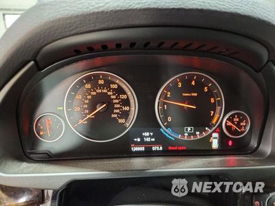 Zdjęcie 9 z 13 samochodu: 2015 BMW X5 XDRIVE50I VIN:5UXKR6C51F0J77818 - miniatura