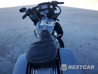 Zdjęcie 6 z 10 samochodu: 2016 HARLEY-DAVIDSON FLTRU VIN:1HD1KGL15GB613031 - miniatura