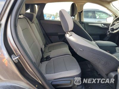 Zdjęcie 11 z 13 samochodu: 2020 FORD ESCAPE SE VIN:1FMCU0G62LUC07199 - miniatura