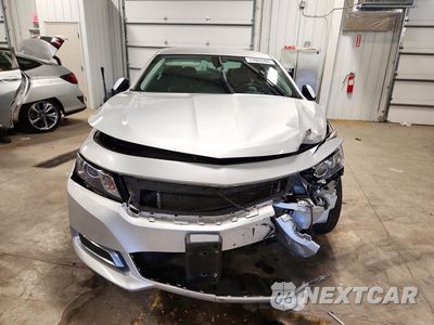 Piąte zdjęcie samochodu w środku: 2017 CHEVROLET IMPALA LT VIN:2G1105S37H9185117 - miniatura