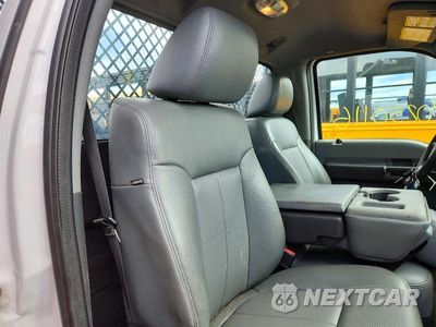 Zdjęcie 11 z 13 samochodu: 2016 FORD F550 SUPER DUTY VIN:1FDUF5GT1GEA85758 - miniatura